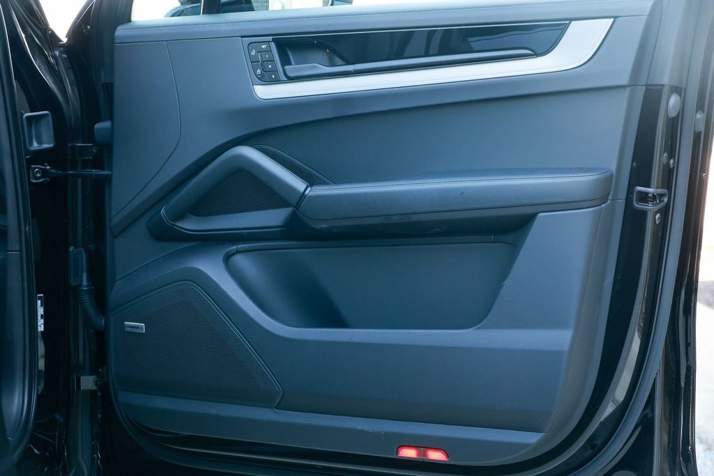 2025 Porsche Cayenne E-Hybrid Coupe Base