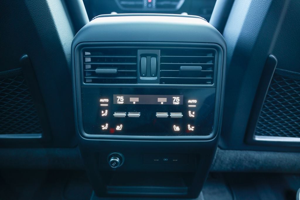 2025 Porsche Cayenne E-Hybrid Coupe Base