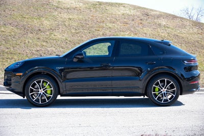 2025 Porsche Cayenne E-Hybrid Coupe Base