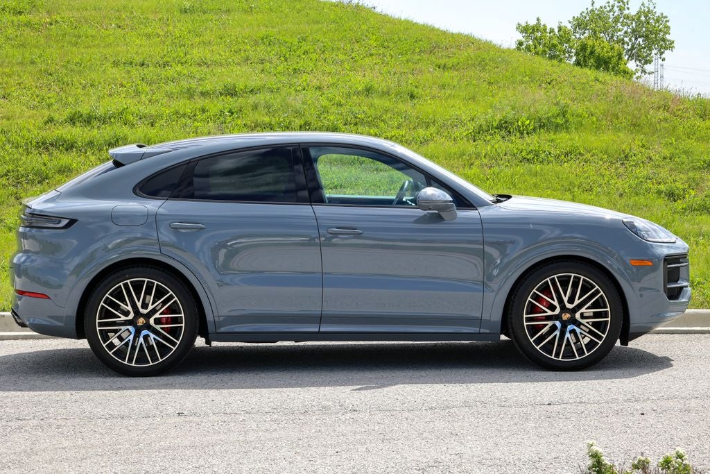 2025 Porsche Cayenne E-Hybrid Coupe S