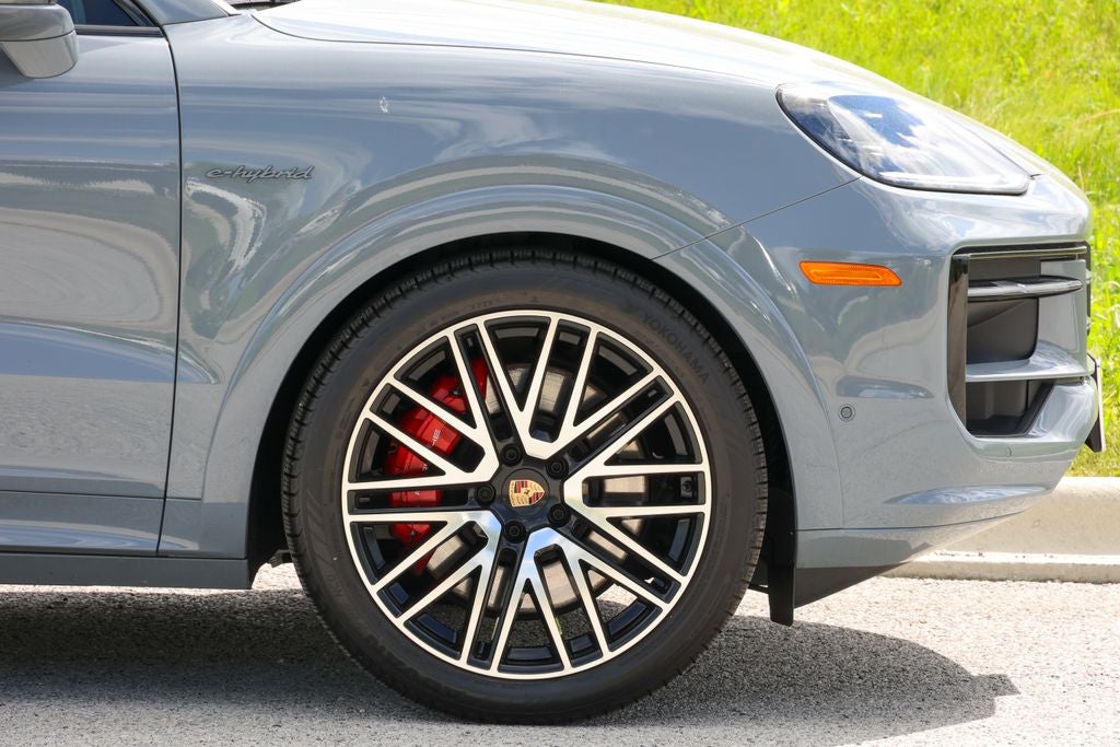 2025 Porsche Cayenne E-Hybrid Coupe S