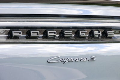 2025 Porsche Cayenne E-Hybrid Coupe S
