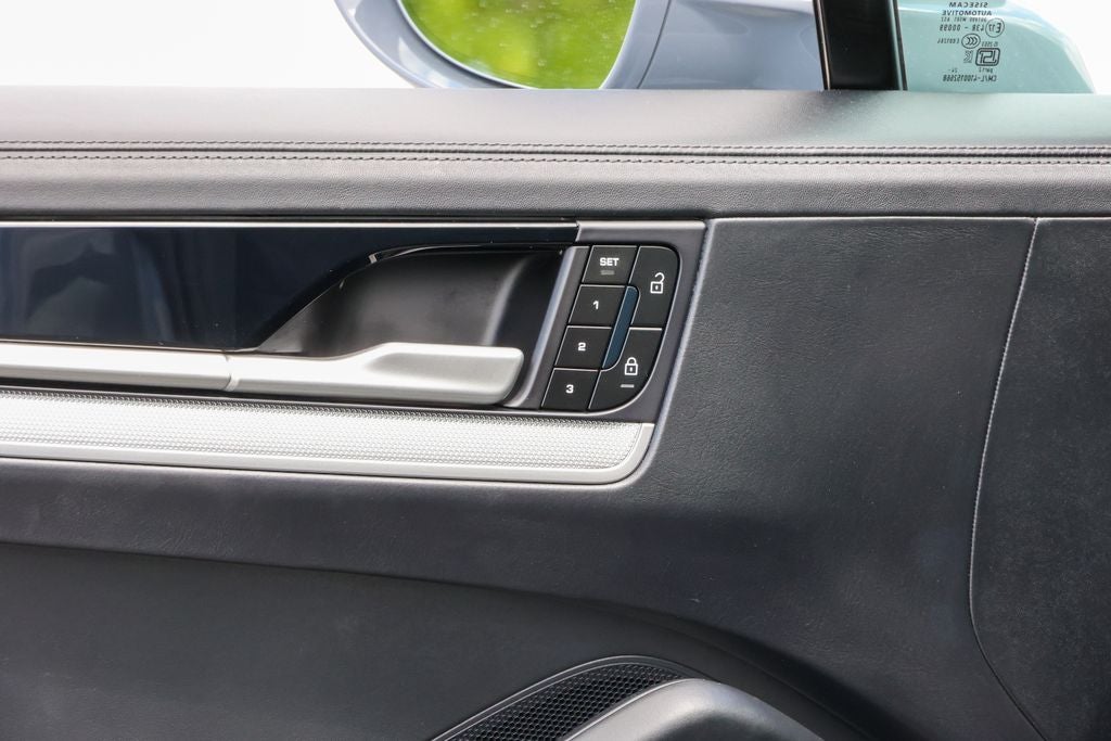 2025 Porsche Cayenne E-Hybrid Coupe S