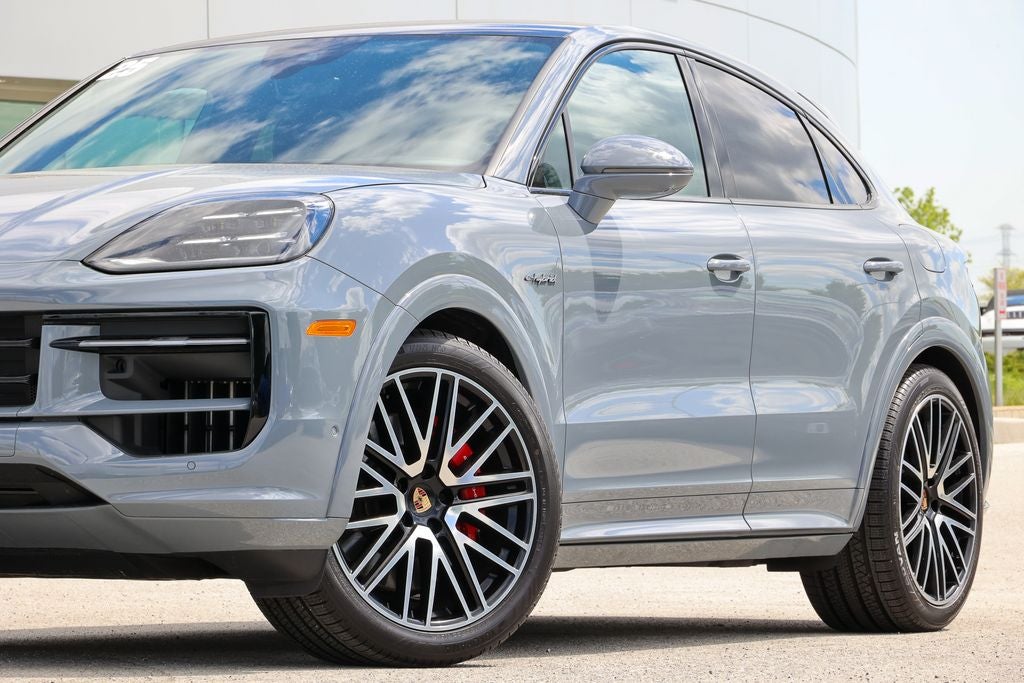 2025 Porsche Cayenne E-Hybrid Coupe S