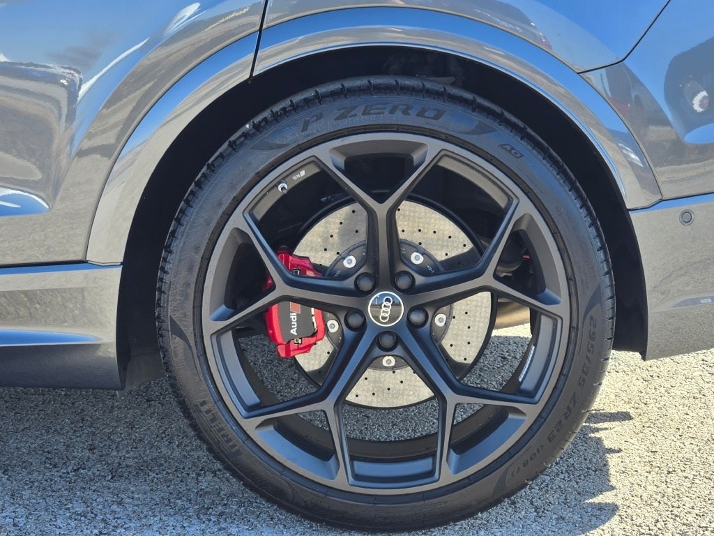 2025 Audi RS Q8 performance 4.0T quattro