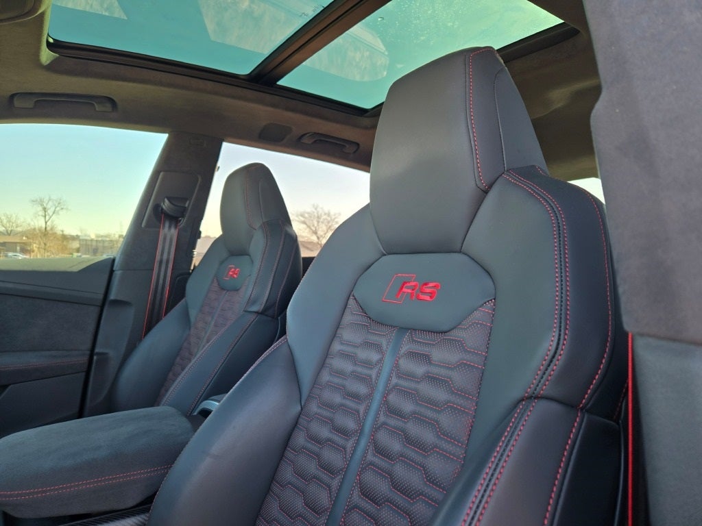 2025 Audi RS Q8 performance 4.0T quattro