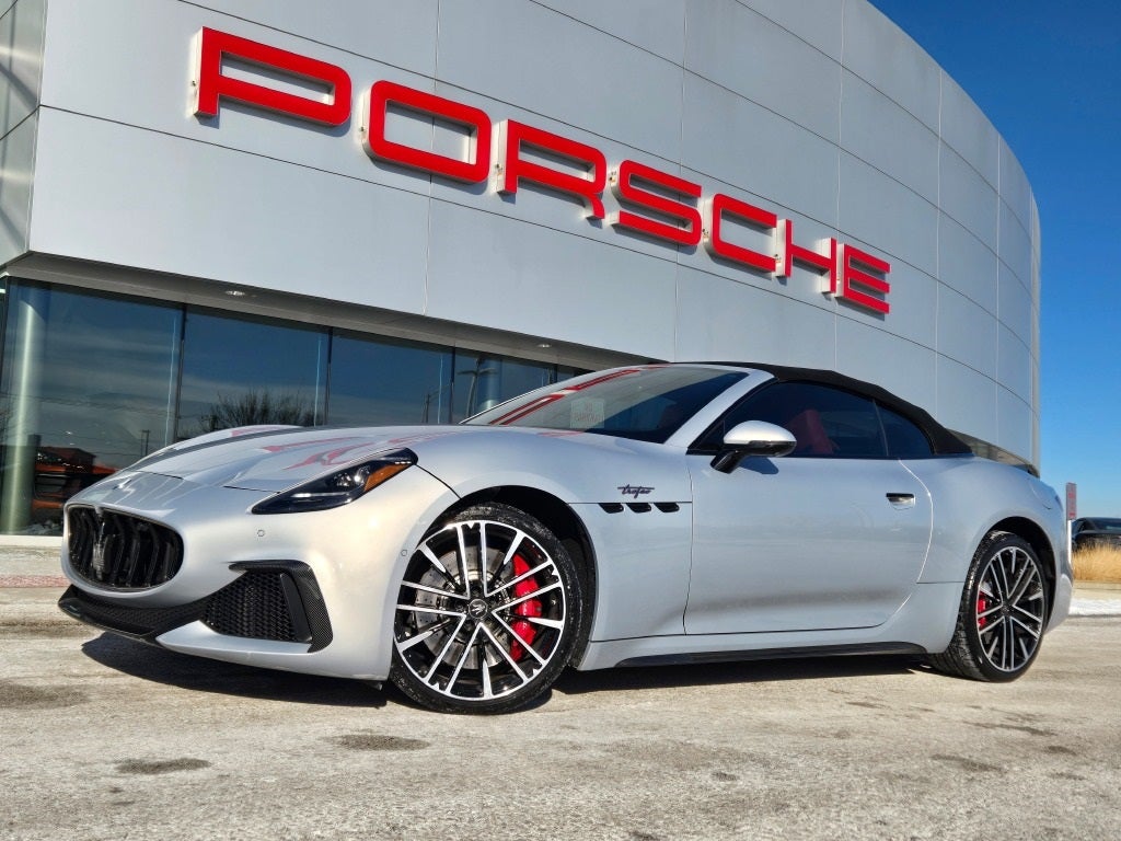 2024 Maserati GranCabrio Trofeo