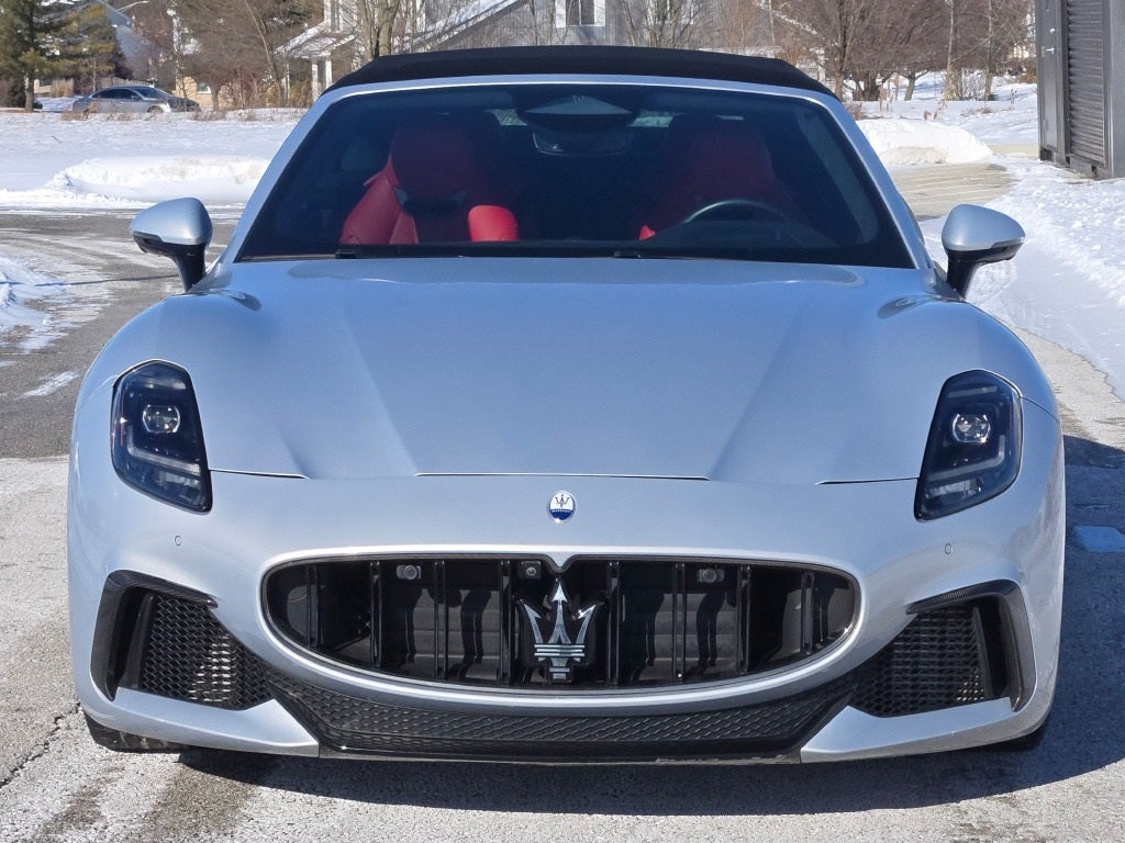 2024 Maserati GranCabrio Trofeo
