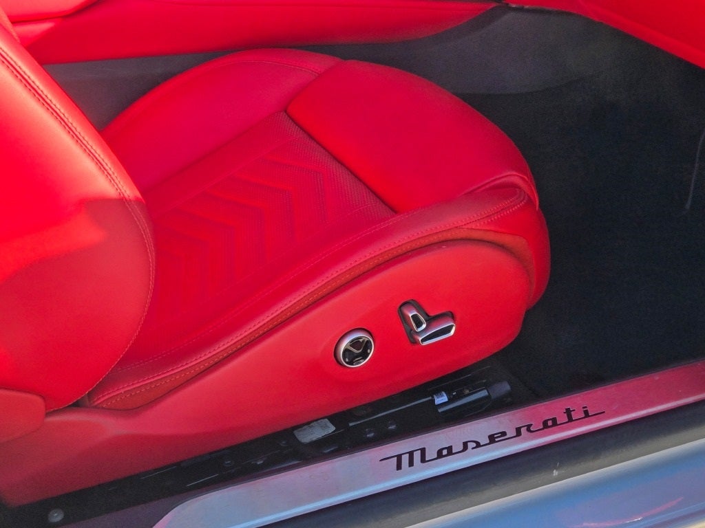 2024 Maserati GranCabrio Trofeo