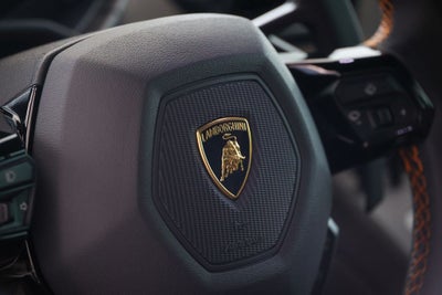 2024 Lamborghini Huracan Tecnica Base