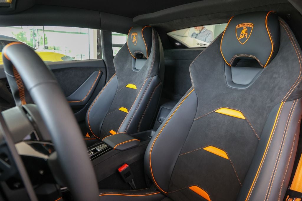 2024 Lamborghini Huracan Tecnica Base