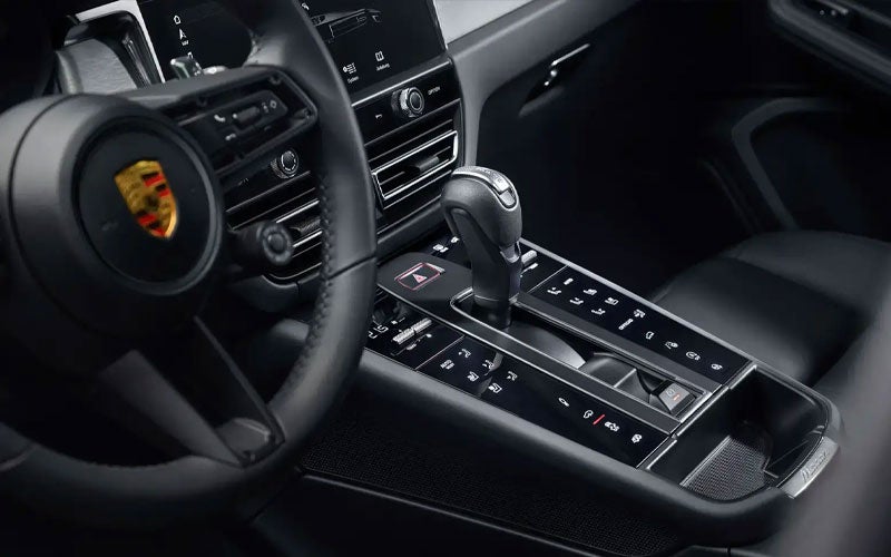 Porsche Macan Technology