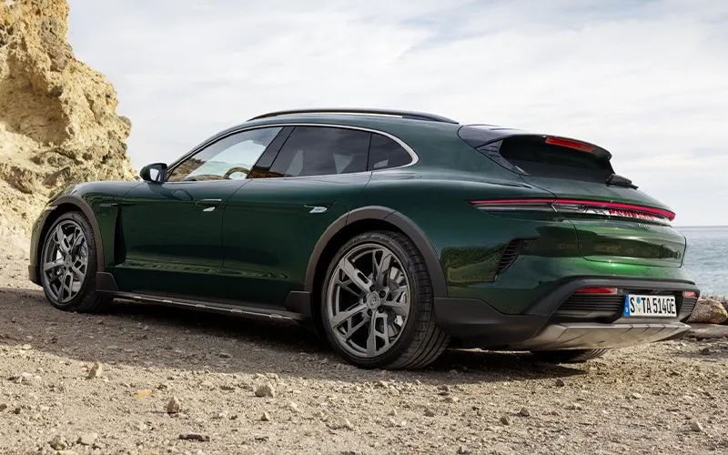 Porsche Taycan Cross Turismo Styling