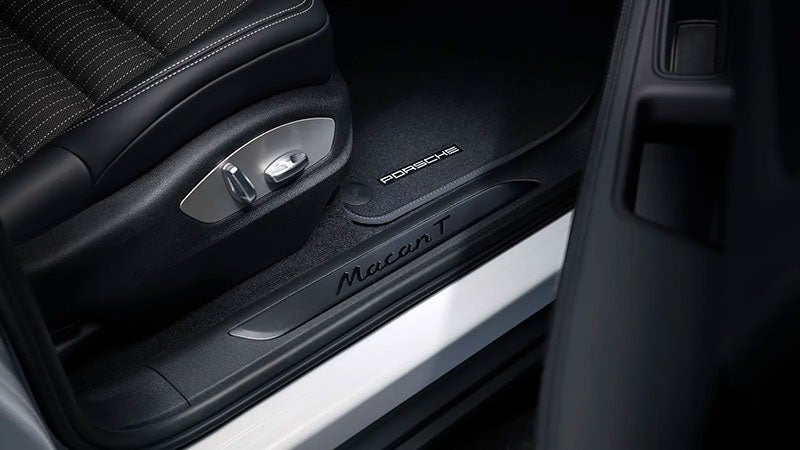 Porsche Macan T Door Sill